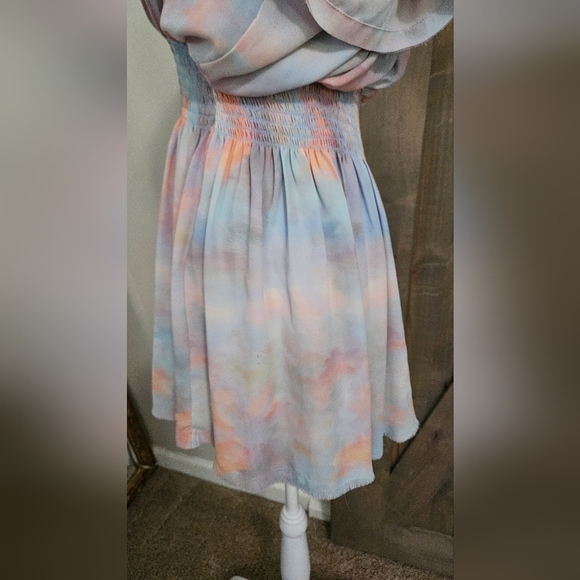 SKYLAR + MADISON Pastel Watercolor Chiffon One Shoulder Mini Dress. Blue/pink. M - Picture 12 of 14